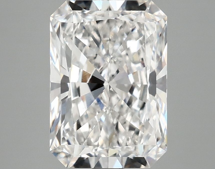 3.09 ct. radiant Lab Grown Diamond front image