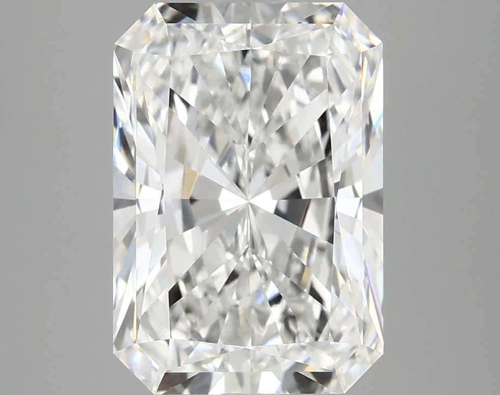4.10 ct. radiant Lab Grown Diamond front image