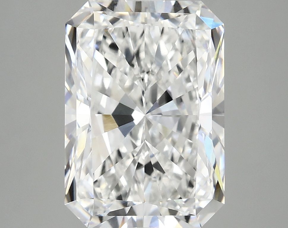 4.18 ct. radiant Lab Grown Diamond front image
