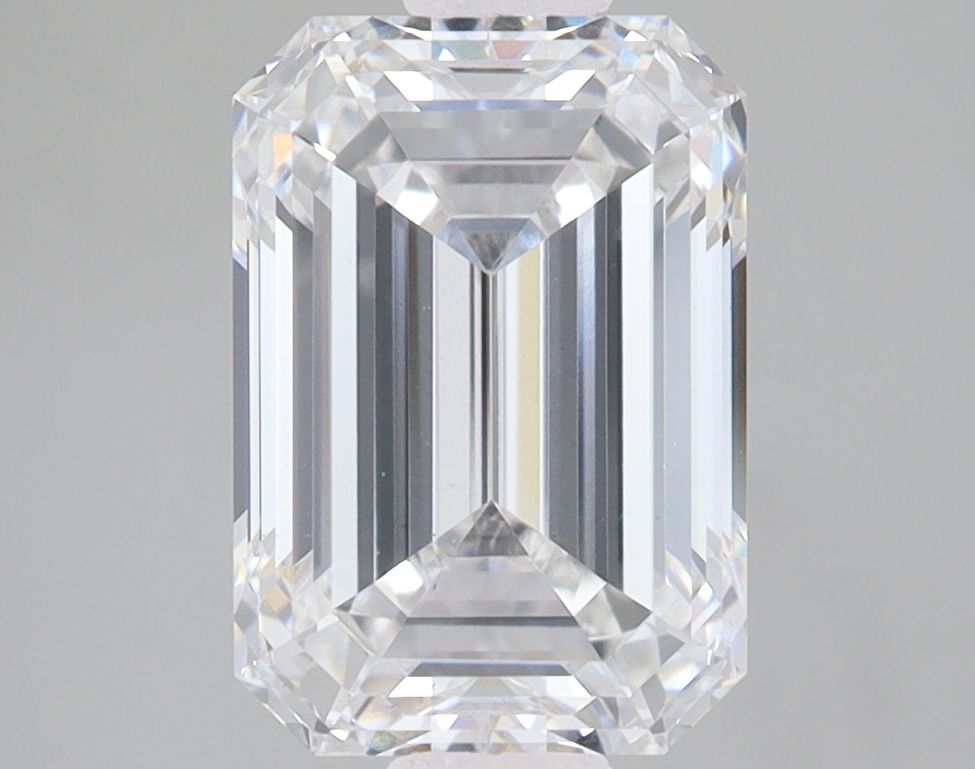 3.08 ct. emerald Lab Grown Diamond front image