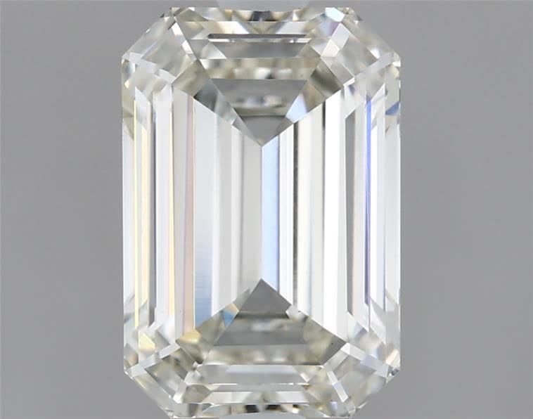 1.68 ct. emerald Lab Grown Diamond front image
