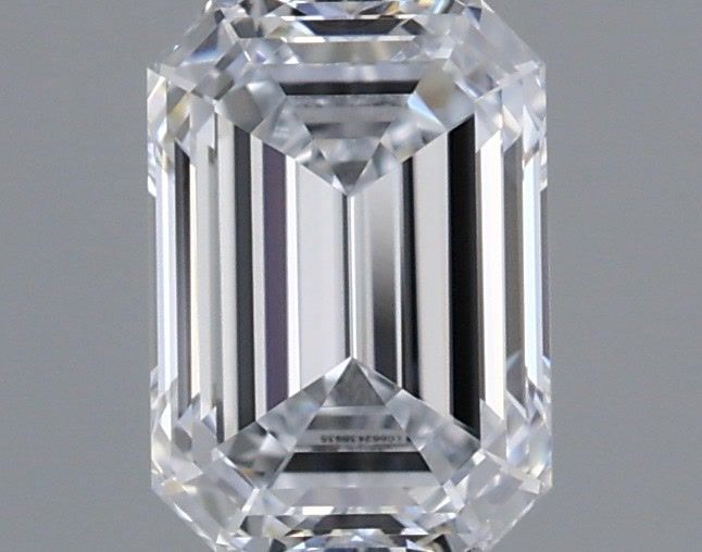 0.99 ct. emerald Lab Grown Diamond front image