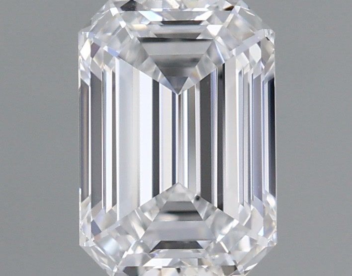 1.02 ct. emerald Lab Grown Diamond front image