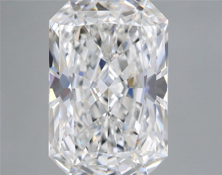 5.28 ct. radiant Lab Grown Diamond front image