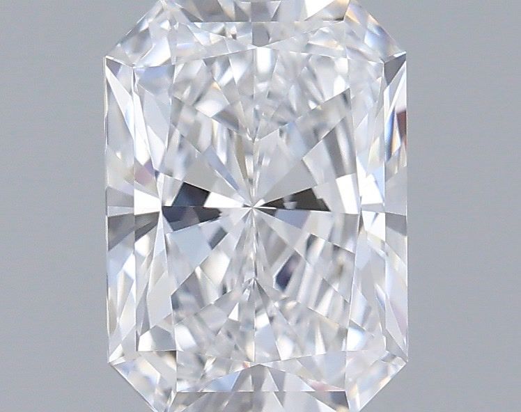 1.07 ct. radiant Lab Grown Diamond front image
