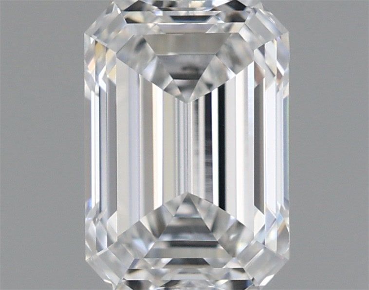 0.97 ct. emerald Lab Grown Diamond front image