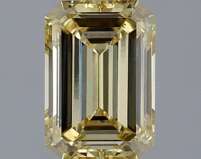 1.32 ct. emerald Lab Grown Diamond front image