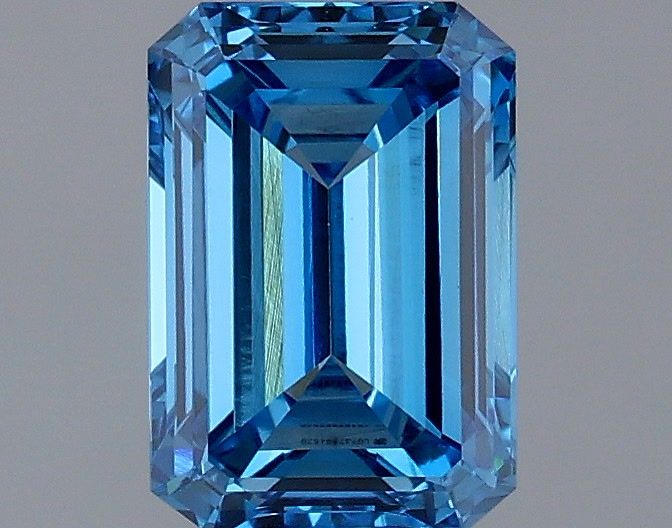 1.40 ct. emerald Lab Grown Diamond front image