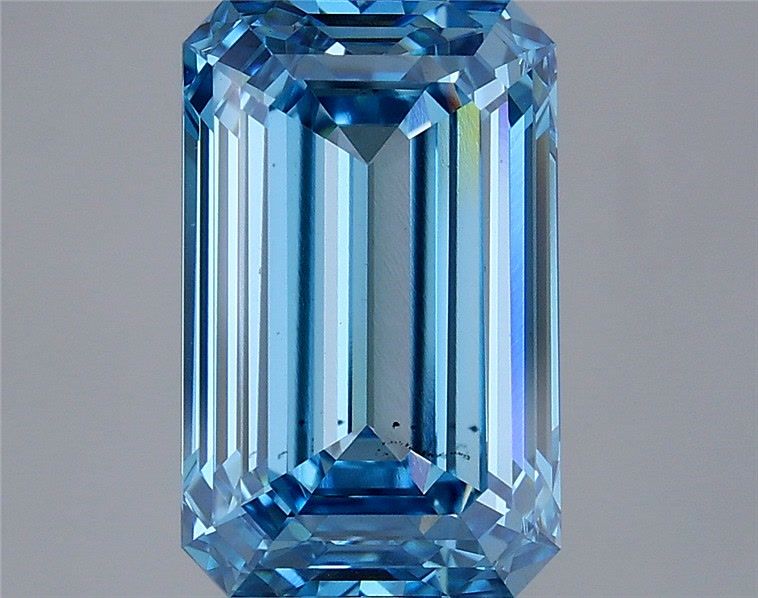 3.94 ct. emerald Lab Grown Diamond front image