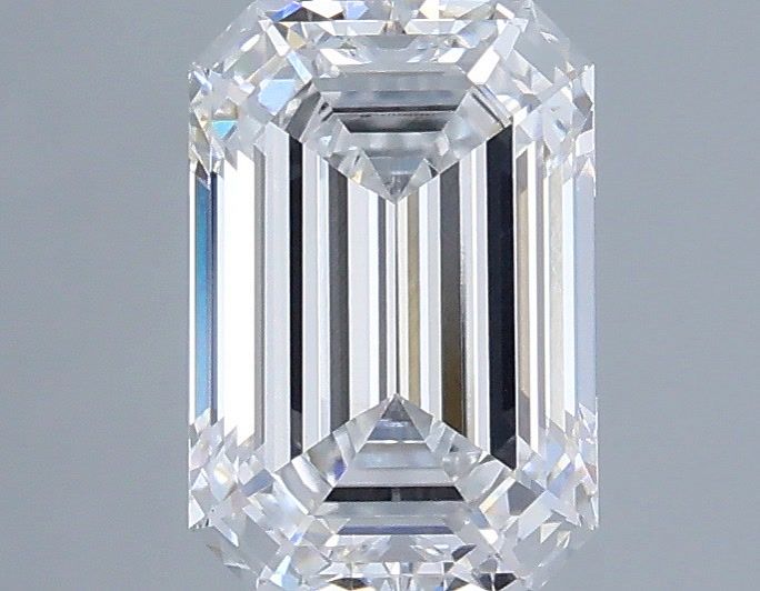 1.55 ct. emerald Lab Grown Diamond front image