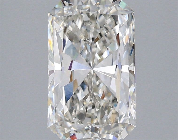 2.51 ct. radiant Lab Grown Diamond front image