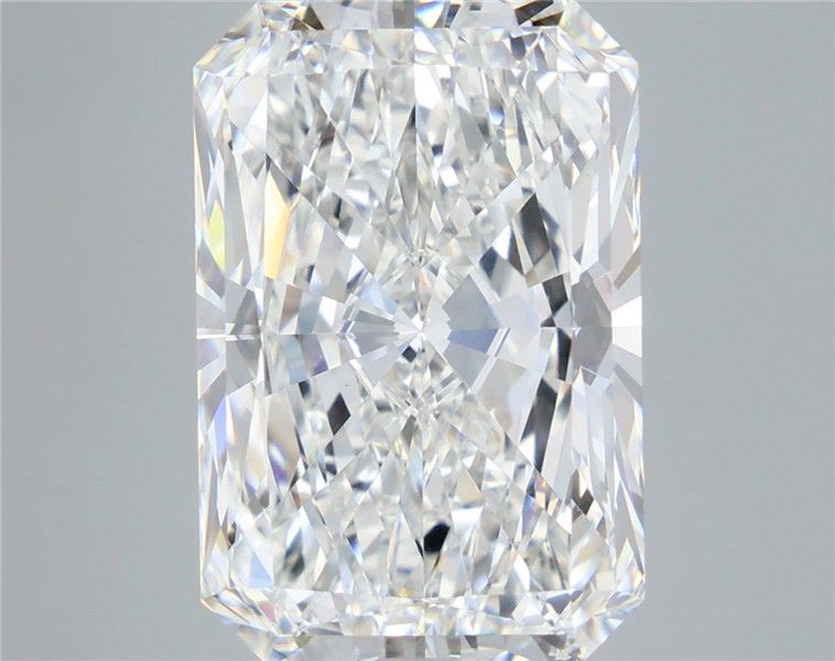 13.40 ct. radiant Lab Grown Diamond front image