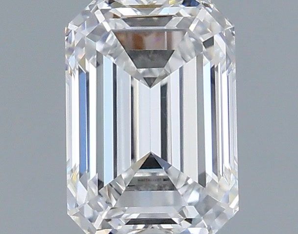 1.08 ct. emerald Lab Grown Diamond front image