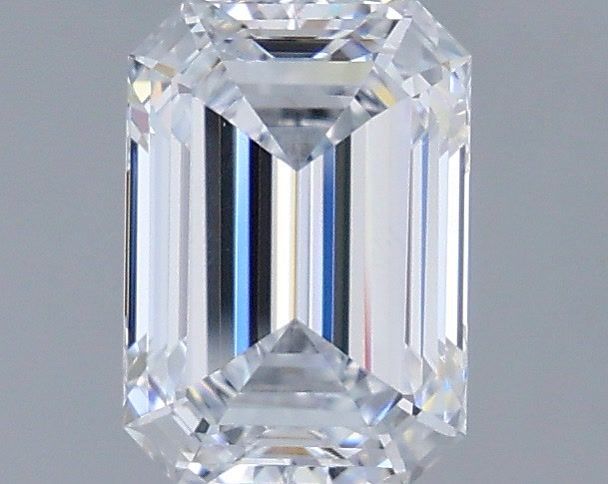 1.49 ct. emerald Lab Grown Diamond front image