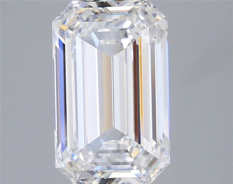 4.07 ct. emerald Lab Grown Diamond front image