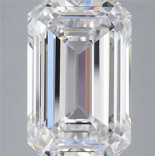 5.00 ct. emerald Lab Grown Diamond front image