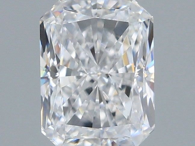 1.09 ct. radiant Lab Grown Diamond front image