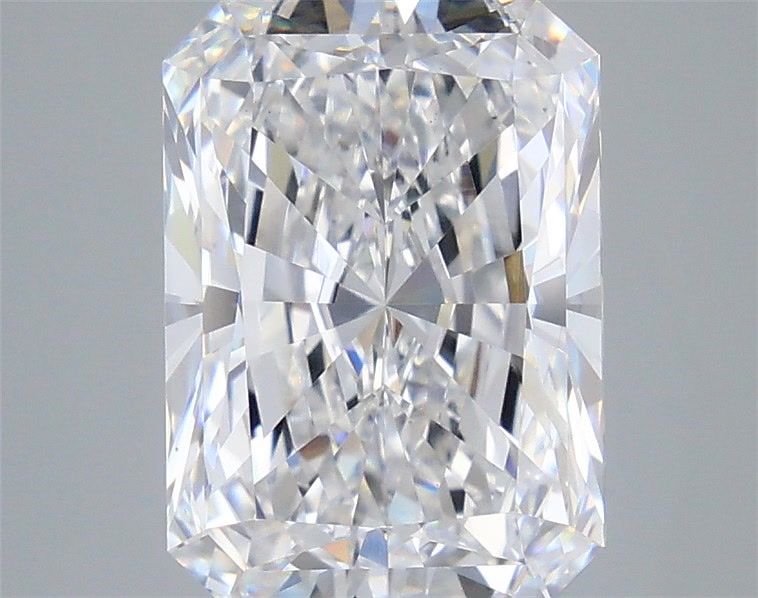 4.56 ct. radiant Lab Grown Diamond front image