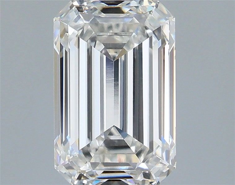 1.92 ct. emerald Lab Grown Diamond front image