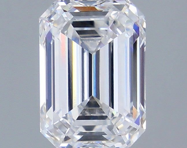 1.85 ct. emerald Lab Grown Diamond front image