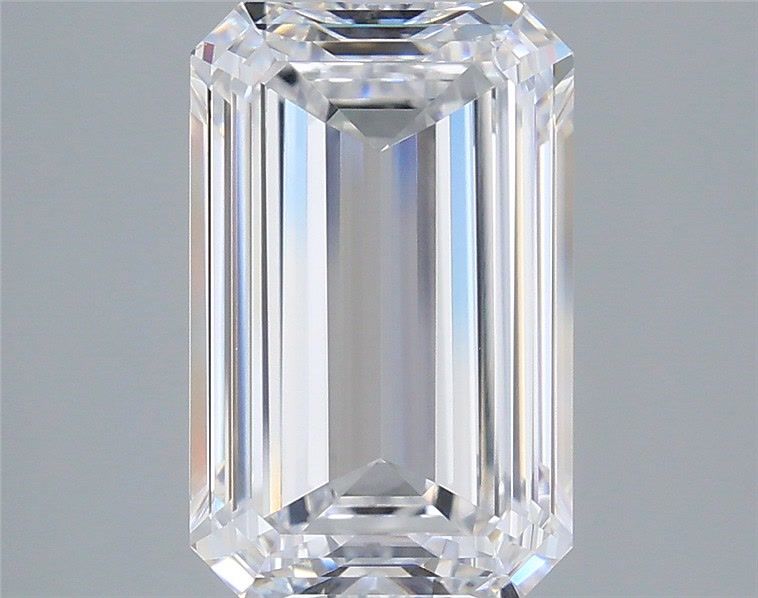 4.00 ct. emerald Lab Grown Diamond front image