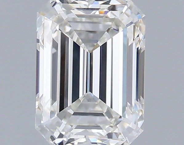1.05 ct. emerald Lab Grown Diamond front image