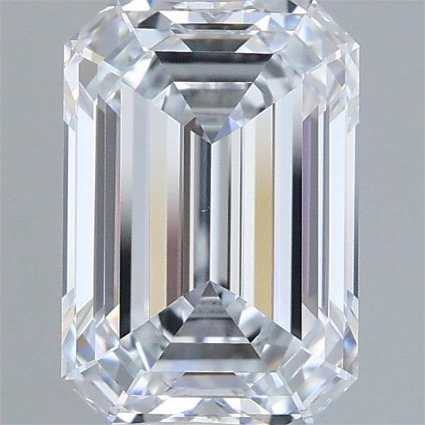 1.54 ct. emerald Lab Grown Diamond front image