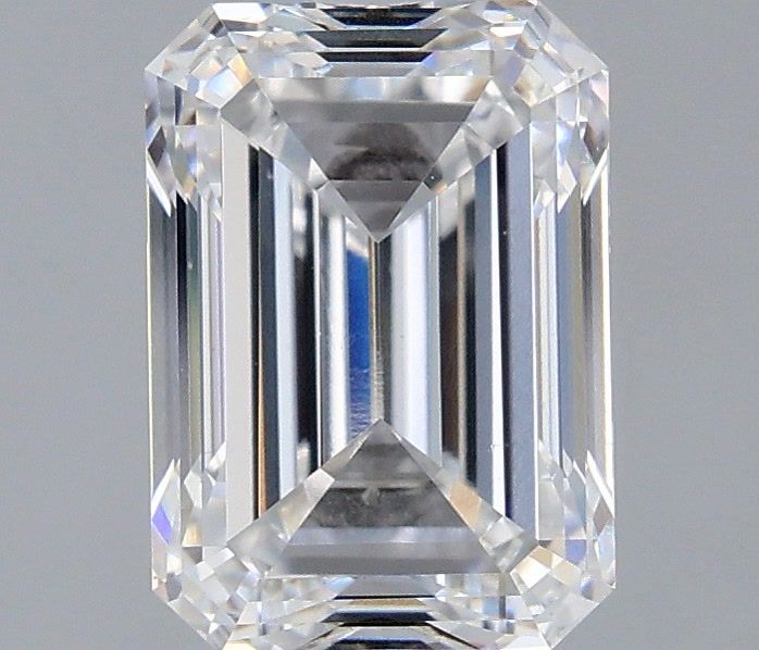 2.75 ct. emerald Lab Grown Diamond front image