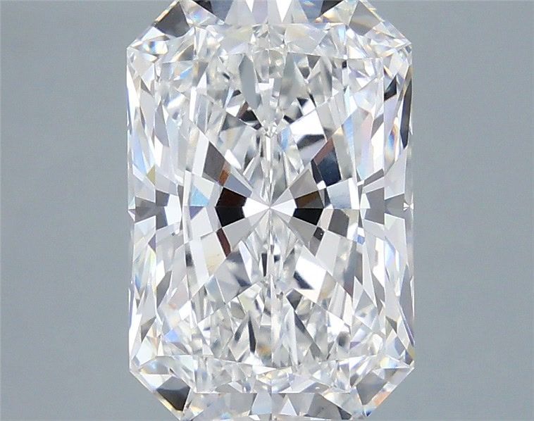 5.06 ct. radiant Lab Grown Diamond front image