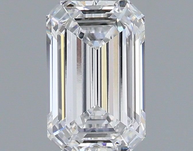 1.01 ct lab-grown Emerald Diamond