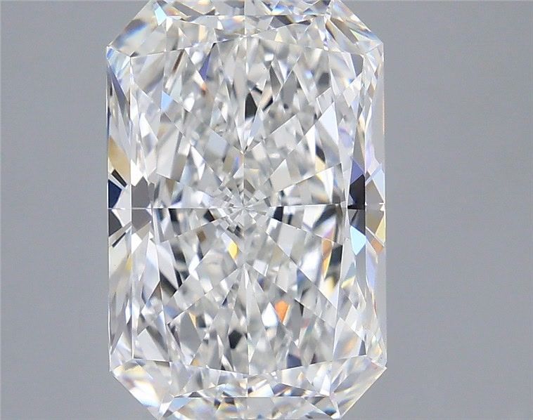 5.02 ct. radiant Lab Grown Diamond front image