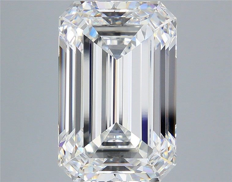 9.05 ct. emerald Lab Grown Diamond front image