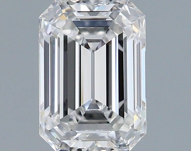 1.13 ct. emerald Lab Grown Diamond front image