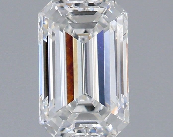 1.06 ct. emerald Lab Grown Diamond front image